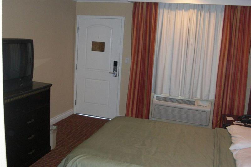 فندق Santa Fe Inn Los Angeles