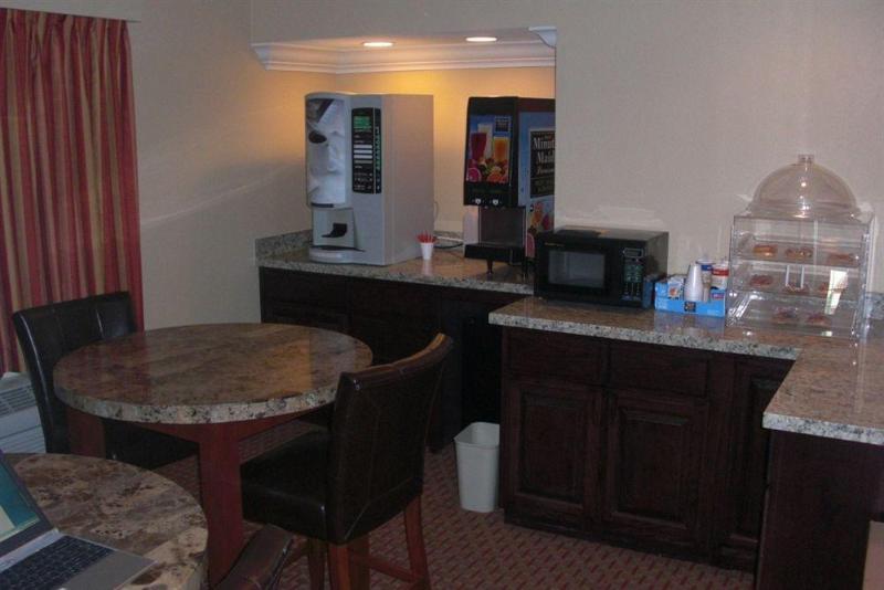 فندق Santa Fe Inn Los Angeles