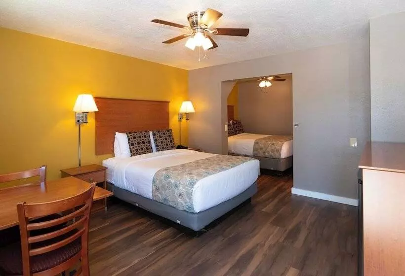 Motelli Nordic Inn And Suites