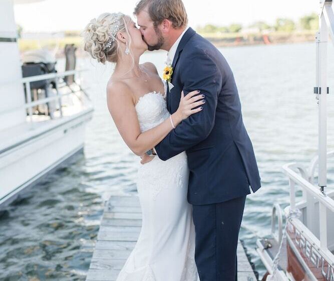 Arrowwood Resort At Cedar Shore