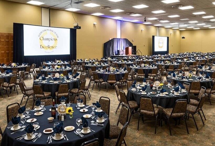 Arrowwood Resort At Cedar Shore