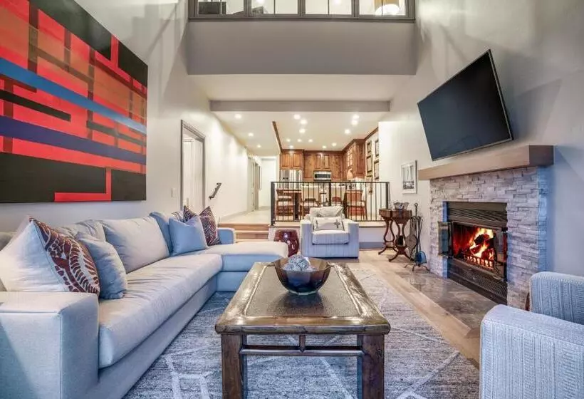 Creekside At Beaver Creek