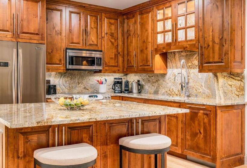 Creekside At Beaver Creek