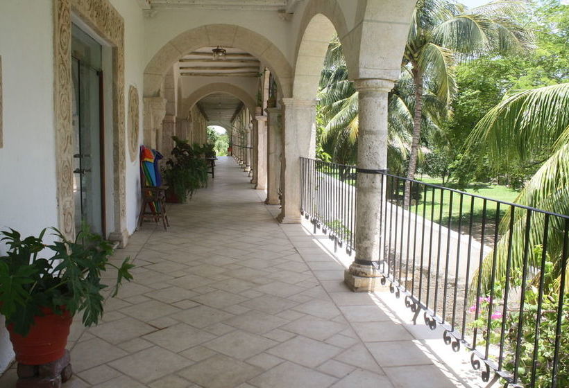 簡易ホテル Hacienda Tepich 