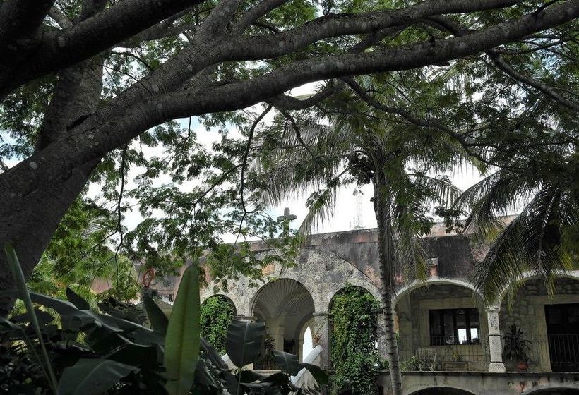 簡易ホテル Hacienda Tepich 