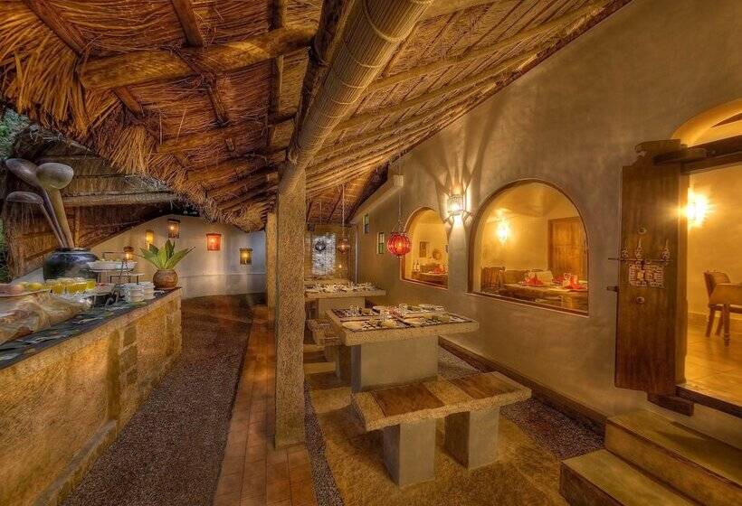 בית מלון כפרי Amritara Shalimar Spice Garden Resort & Spa