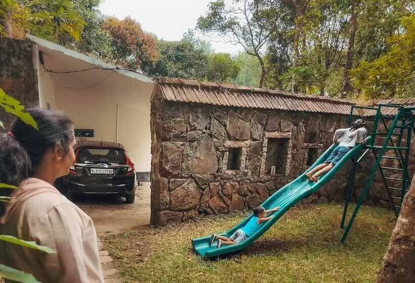 酒店 Amritara Shalimar Spice Garden Resort & Spa