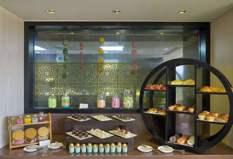 酒店 Davanam Sarovar Portico Suites Bengaluru