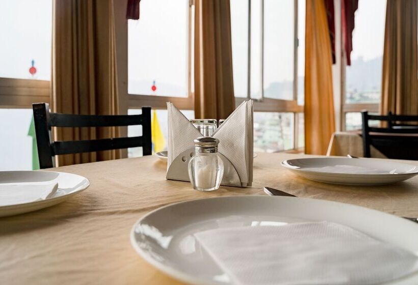 فندق Doma Residency