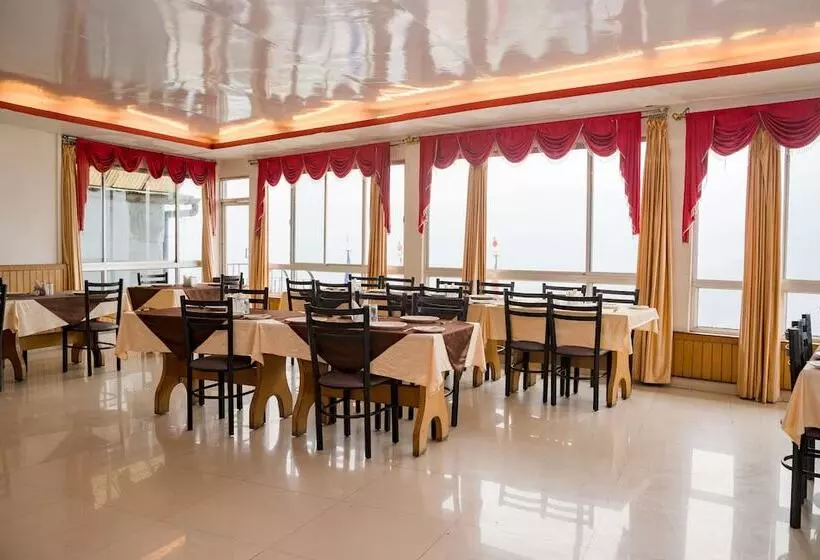 فندق Doma Residency