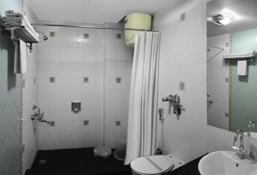 ホテル Honeymoon Inn  Mussoorie