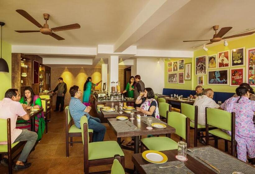 ホテル Honeymoon Inn  Mussoorie