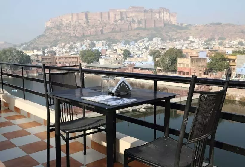 ホテル Jee Ri Haveli