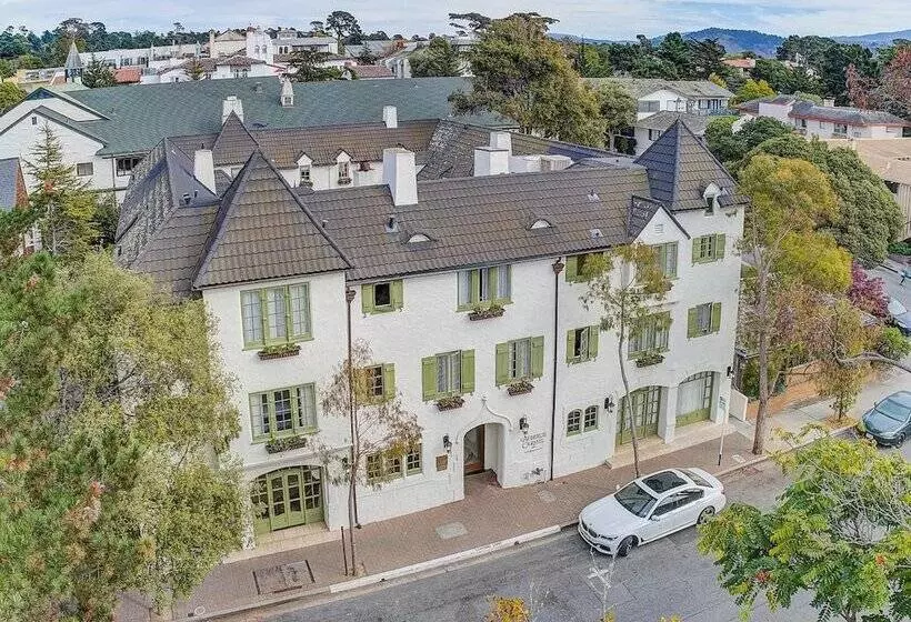 Отель L Auberge Carmel