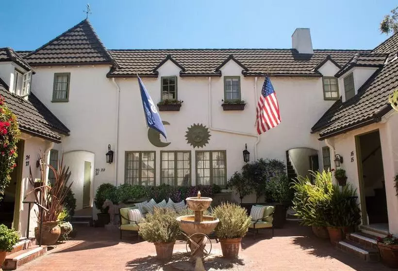 Отель L Auberge Carmel