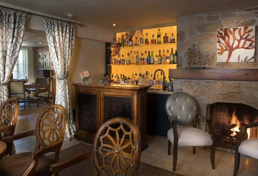 Отель L Auberge Carmel