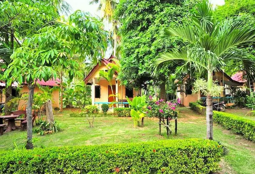 호텔 Lanta Pavilion Resort