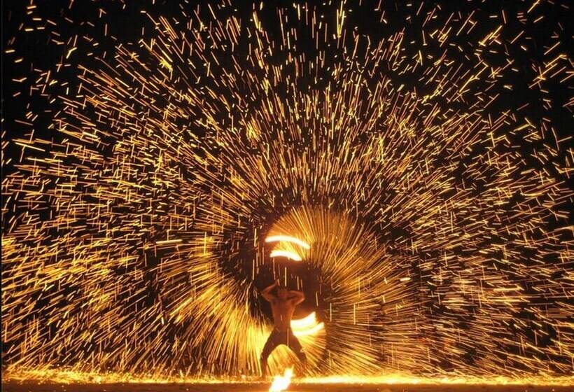 호텔 Lanta Pavilion Resort