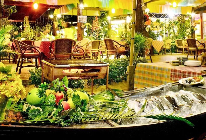 호텔 Lanta Pavilion Resort