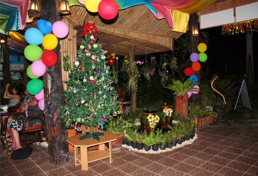 호텔 Lanta Pavilion Resort