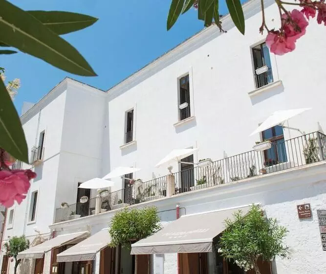 Отель Palazzo Indelli