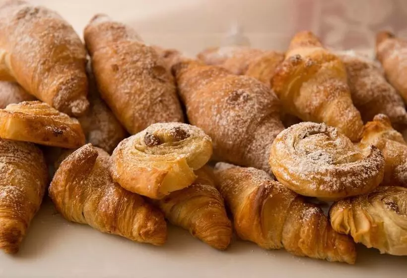 Отель Palazzo Indelli