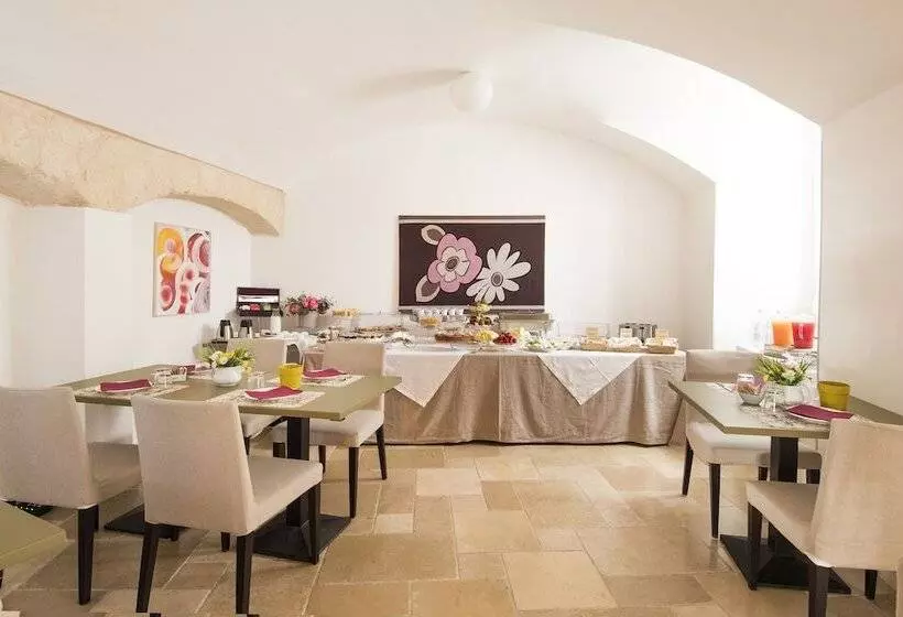 Отель Palazzo Indelli