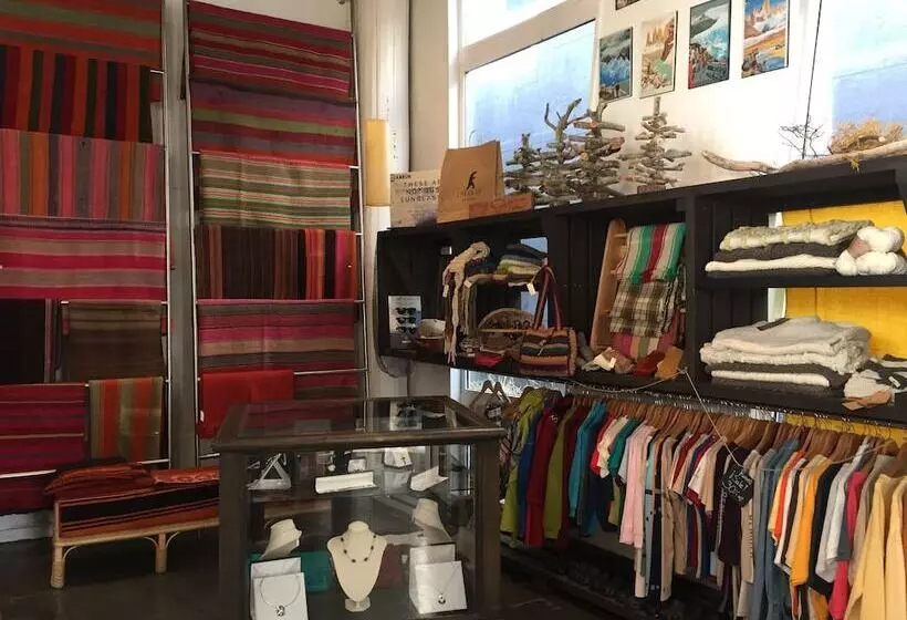 酒店 Remota Patagonia Lodge