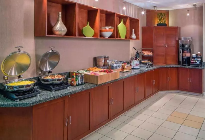 ホテル Springhill Suites Laredo