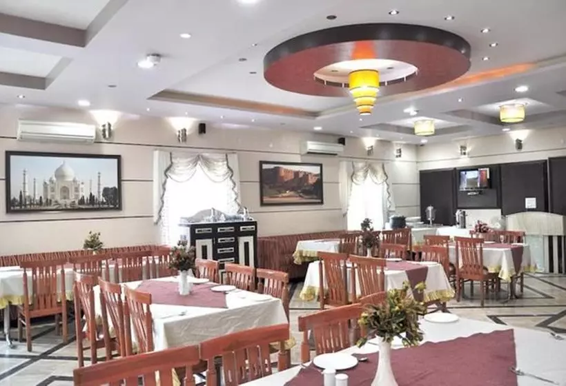 هتل Sun A Taj View Heritage