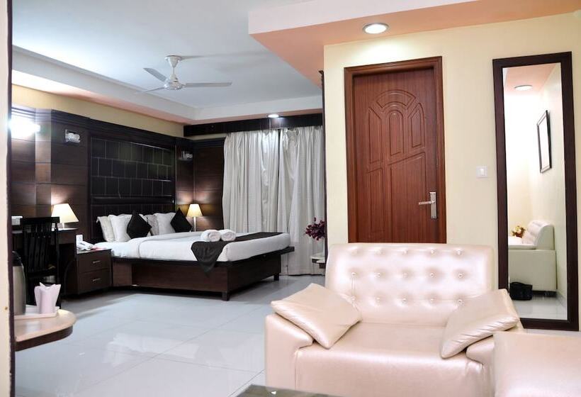 فندق Sun   A Taj View Heritage