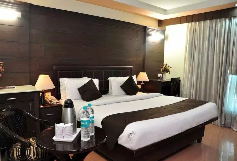 هتل Sun A Taj View Heritage