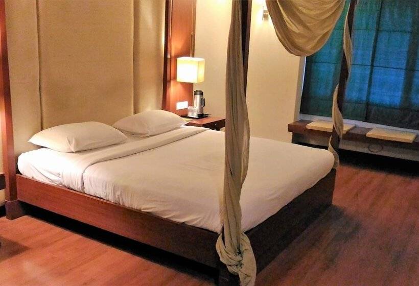 فندق Taj Tristar