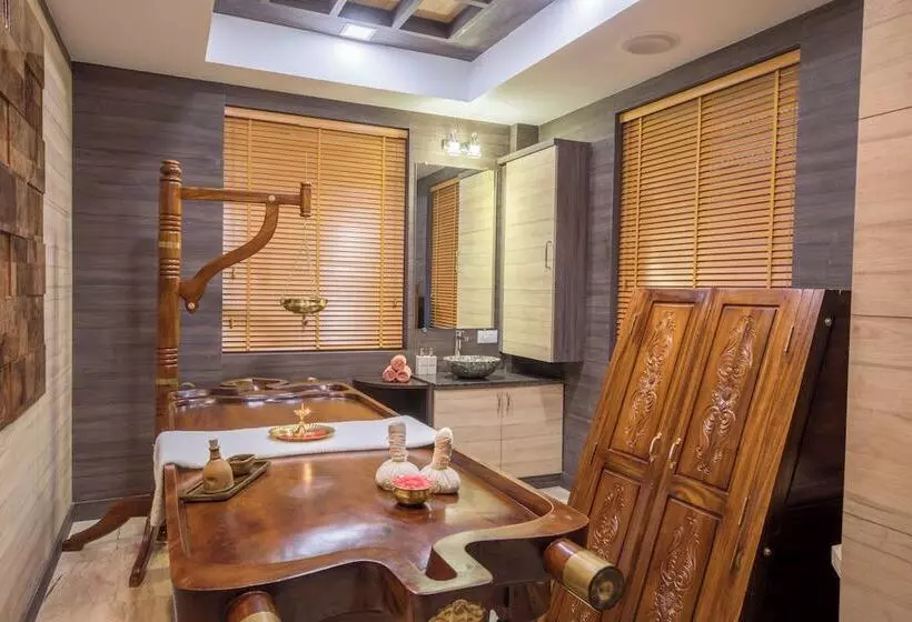 هتل The Ocean Pearl