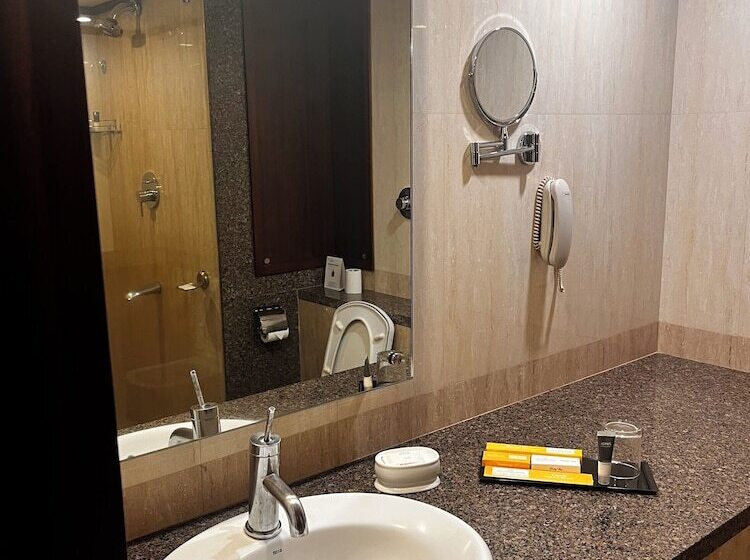 호텔 The Ocean Pearl