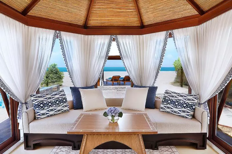 호텔 The Ritzcarlton Ras Al Khaimah, Al Hamra Beach