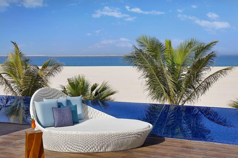 Отель The Ritzcarlton Ras Al Khaimah, Al Hamra Beach