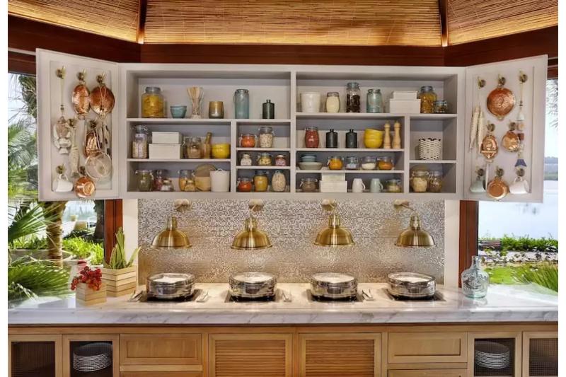 Отель The Ritzcarlton Ras Al Khaimah, Al Hamra Beach