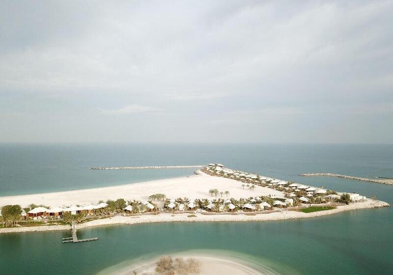 Отель The Ritzcarlton Ras Al Khaimah, Al Hamra Beach