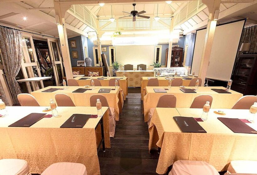 酒店 Zantiis Ndol Villas