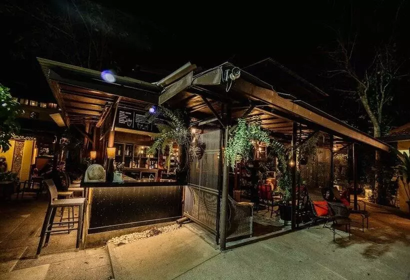 酒店 Zantiis Ndol Villas