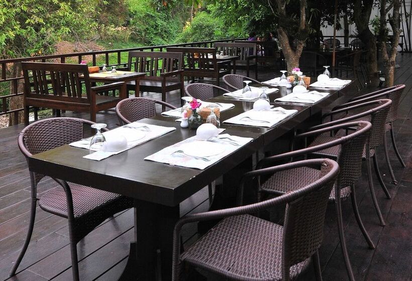 酒店 Zantiis Ndol Villas