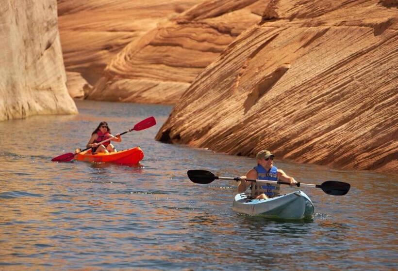 Lake Powell Resort