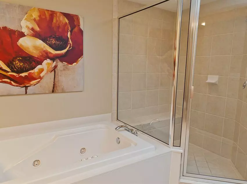 Silver Shells Beach Resort & Spa 