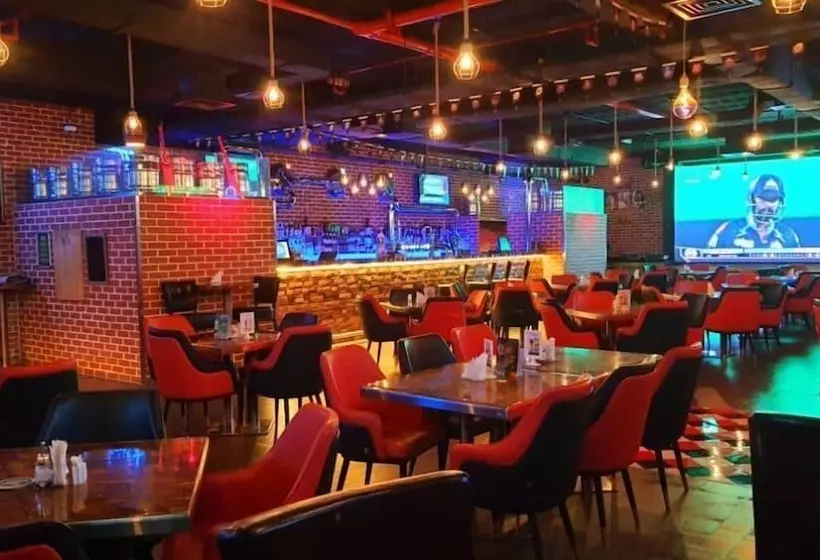 Fortune Plaza Hotel, Dubai Airport