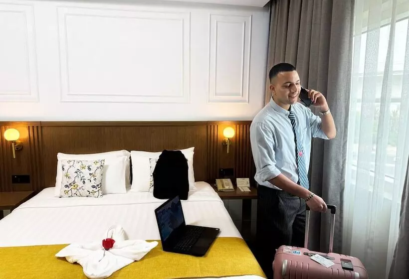 Fortune Plaza Hotel, Dubai Airport