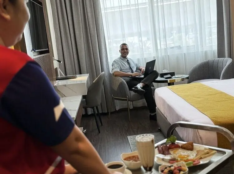 Fortune Plaza Hotel, Dubai Airport