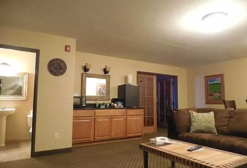 Отель Blue Mountain Inn And Suites