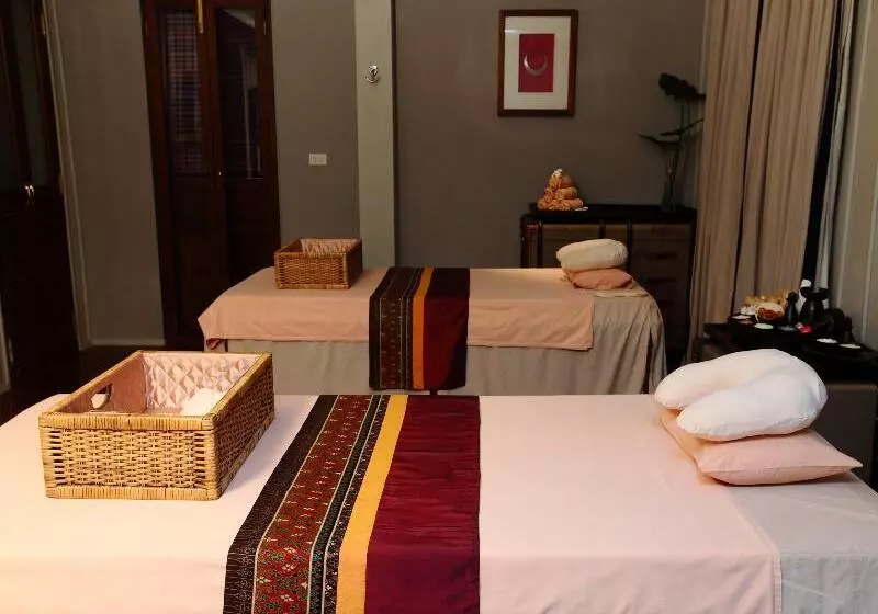 ホテル Burasari Heritage Luang Prabang