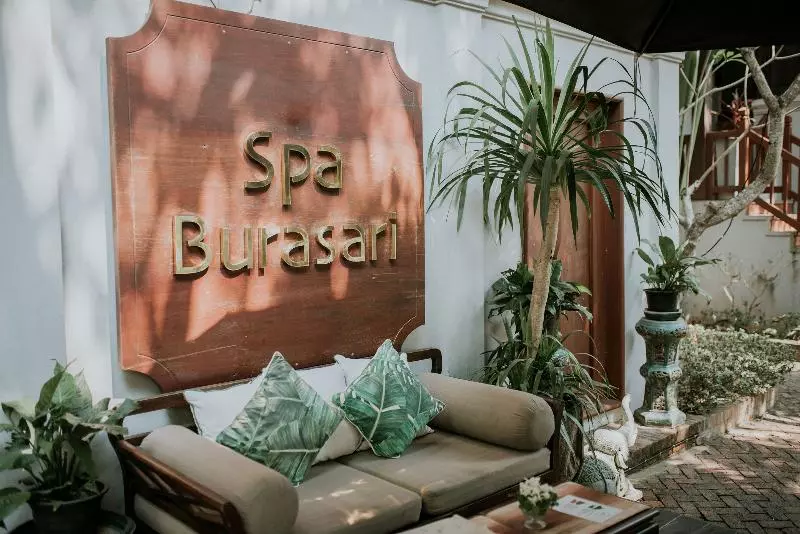 ホテル Burasari Heritage Luang Prabang